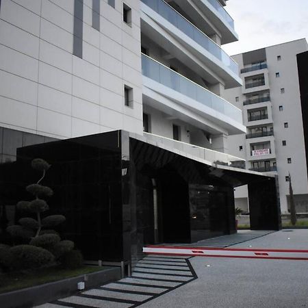 Apartment By The Lake With A View 马马亚 外观 照片