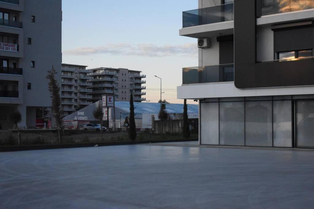 Apartment By The Lake With A View 马马亚 外观 照片